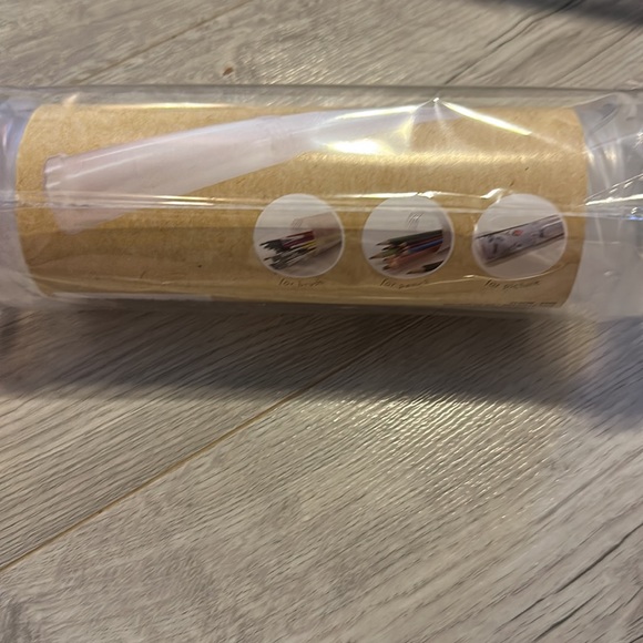 Case - Picture 2 of 2